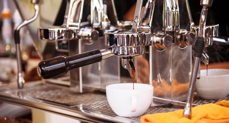 Siebträgermaschine für Cappuccino